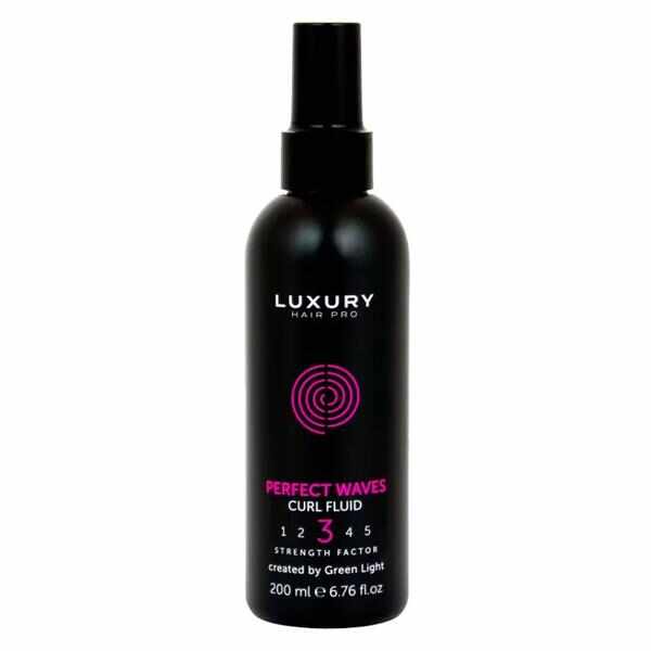 Fluid pentru Definirea Buclelor - Perfect Waves Curl Fluid Luxury Hair Pro, Factor Fixare 3, Green Light, 200 ml