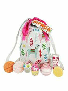 Set cadou Alpaca My Bag cu geanta bumbac Bomb Cosmetics (7 produse)